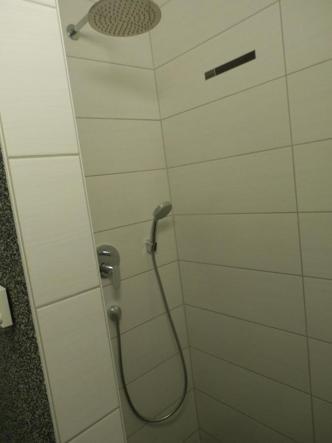 Ferienwohnung Am Seglerhafen Peenemunde Eksteriør billede