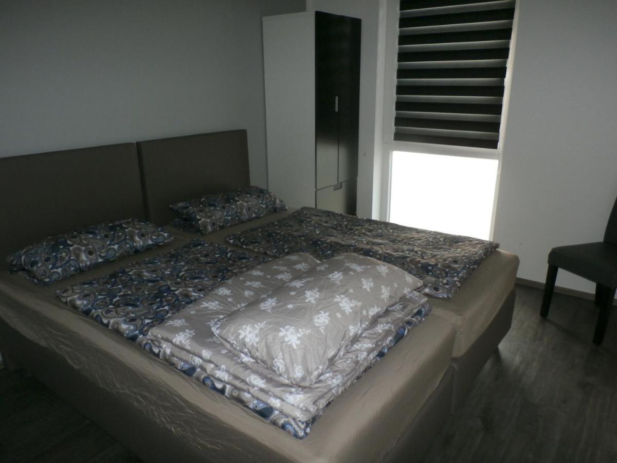Ferienwohnung Am Seglerhafen Peenemunde Eksteriør billede