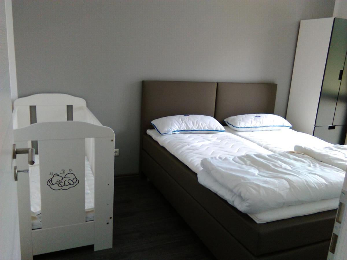 Ferienwohnung Am Seglerhafen Peenemunde Eksteriør billede